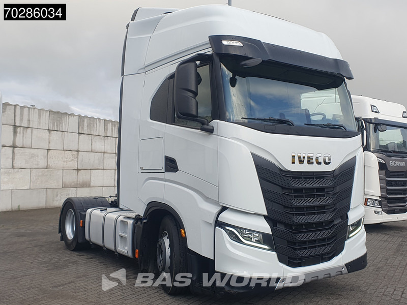 Iveco S-Way 510 S-Way 4X2 Retarder ACC Navi Standklima Euro 6 - Çekici: fotoğraf 3 Iveco S-Way 510 S-Way 4X2 Retarder ACC Navi Standklima Euro 6 - Çekici: fotoğraf 3