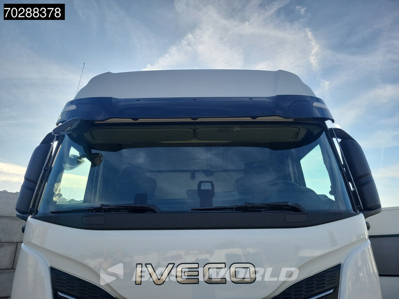 Iveco S-way 580 4X2 NEW! 2x Tanks Navi ACC Standklima - Çekici: fotoğraf 5 Iveco S-way 580 4X2 NEW! 2x Tanks Navi ACC Standklima - Çekici: fotoğraf 5