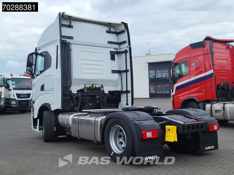 Iveco S-way 580 4X2 Nieuw! 2xTanks Standklima ACC LED Euro 6 - Çekici: fotoğraf 2 Iveco S-way 580 4X2 Nieuw! 2xTanks Standklima ACC LED Euro 6 - Çekici: fotoğraf 2