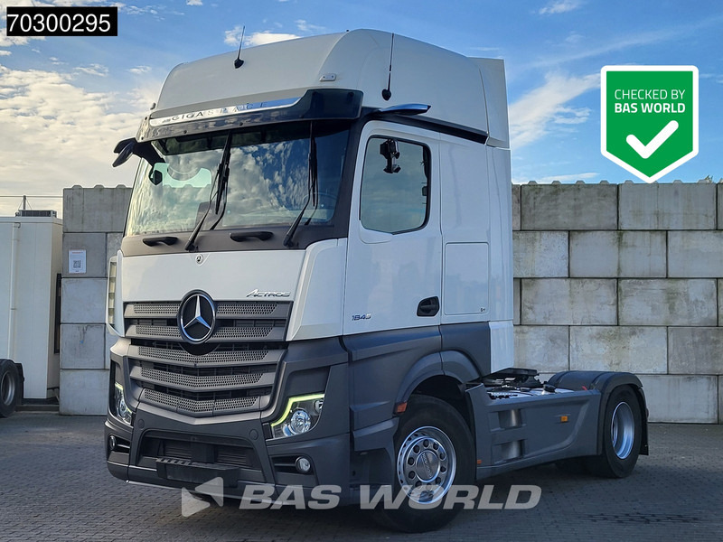 Mercedes-Benz Actros 1845 4X2 GigaSpace Retarder MirrorCam Navi Euro 6 - Çekici: fotoğraf 1 Mercedes-Benz Actros 1845 4X2 GigaSpace Retarder MirrorCam Navi Euro 6 - Çekici: fotoğraf 1