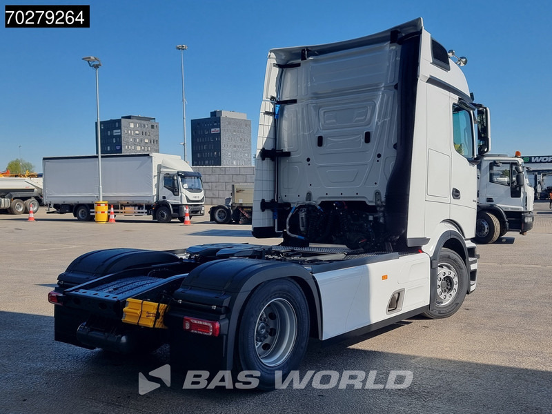 Mercedes-Benz Actros 1848 Actros 4X2 NEW! ProCabin-Big 2x Tanks Standklima Navi SmartTacho2 - Çekici: fotoğraf 5 Mercedes-Benz Actros 1848 Actros 4X2 NEW! ProCabin-Big 2x Tanks Standklima Navi SmartTacho2 - Çekici: fotoğraf 5