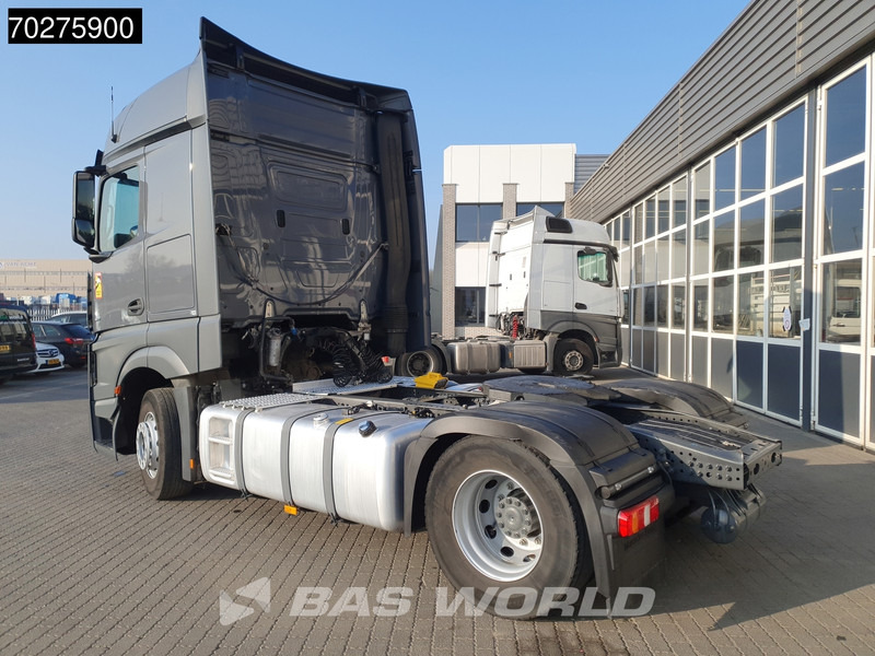 Mercedes-Benz Actros 1851 4X2 BigSpace 2x Tanks - Çekici: fotoğraf 2 Mercedes-Benz Actros 1851 4X2 BigSpace 2x Tanks - Çekici: fotoğraf 2