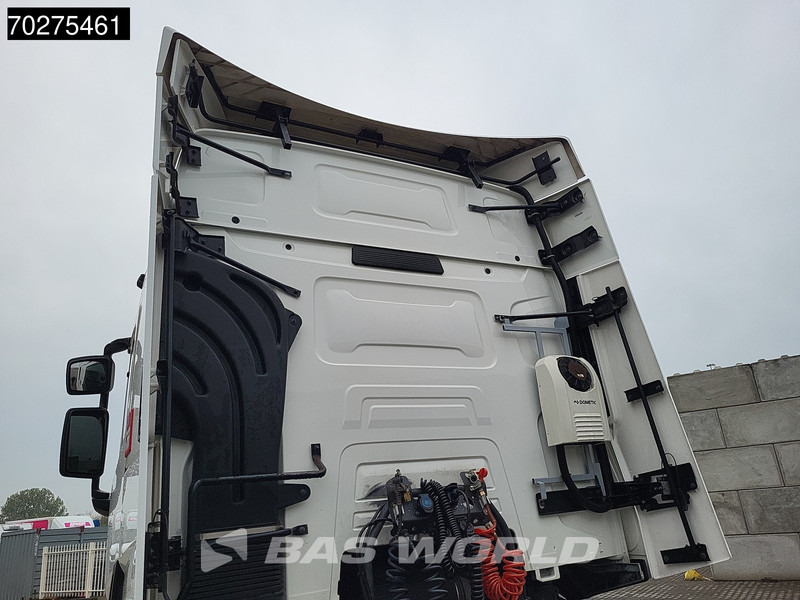 Renault T 480 T 4X2 SleeperCab 2x Tanks Standklima - Çekici: fotoğraf 5 Renault T 480 T 4X2 SleeperCab 2x Tanks Standklima - Çekici: fotoğraf 5