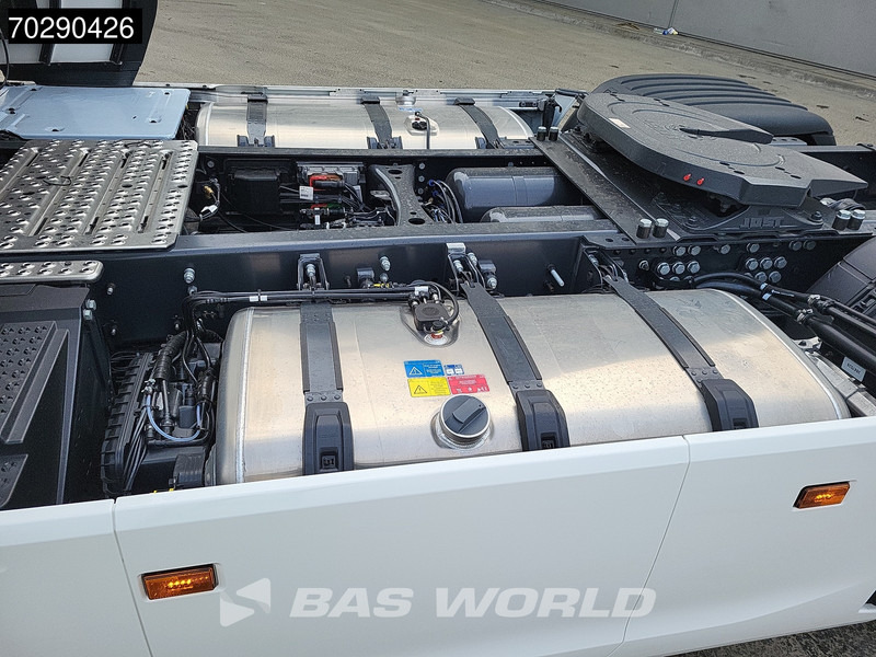 Yeni Çekici Scania S500 4X2 NEW! Full-Air Retarder Leder 2x Tanks ACC Standklima: fotoğraf 10