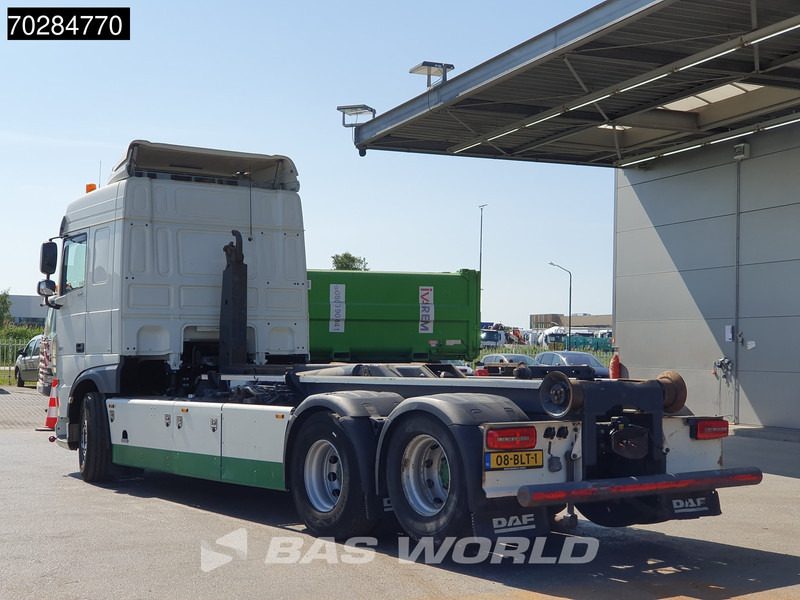 DAF XF 530 XF 6X2 NL-Truck VDL Hooklift Standklima Automatic ACC Euro 6 - Kancalı yükleyici kamyon: fotoğraf 5 DAF XF 530 XF 6X2 NL-Truck VDL Hooklift Standklima Automatic ACC Euro 6 - Kancalı yükleyici kamyon: fotoğraf 5
