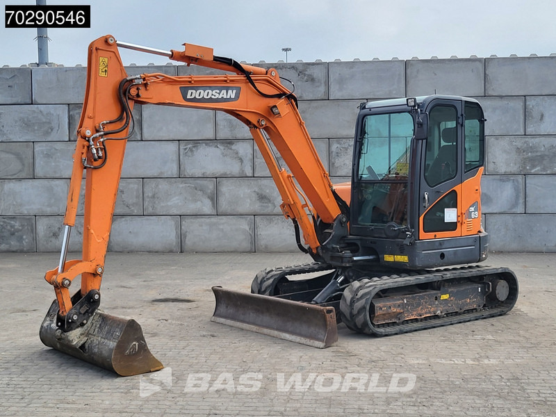 Doosan DX63-3 - Mini ekskavatör: fotoğraf 2 Doosan DX63-3 - Mini ekskavatör: fotoğraf 2