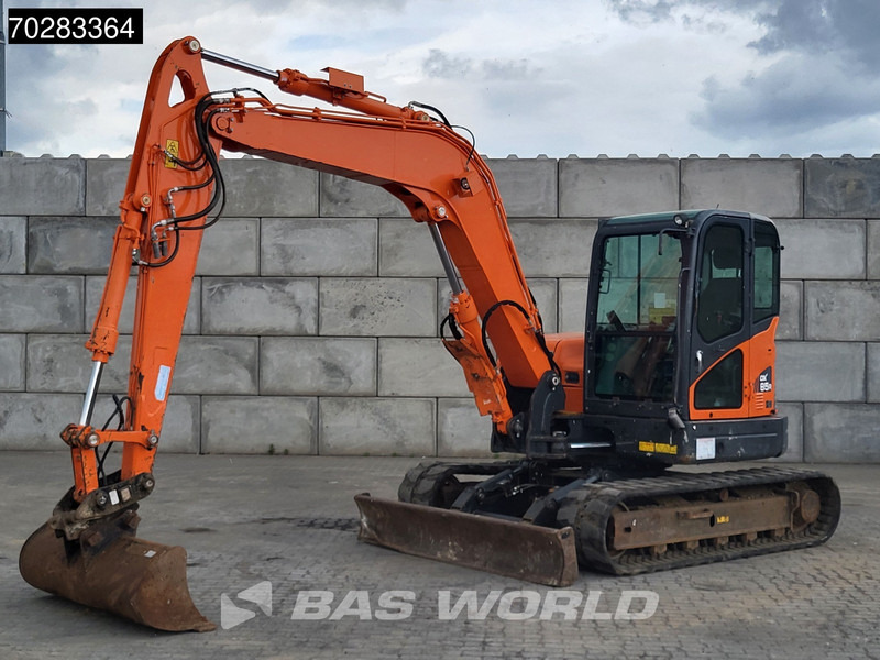 Doosan DX85 R-3 4 BUCKETS - Mini ekskavatör: fotoğraf 2 Doosan DX85 R-3 4 BUCKETS - Mini ekskavatör: fotoğraf 2