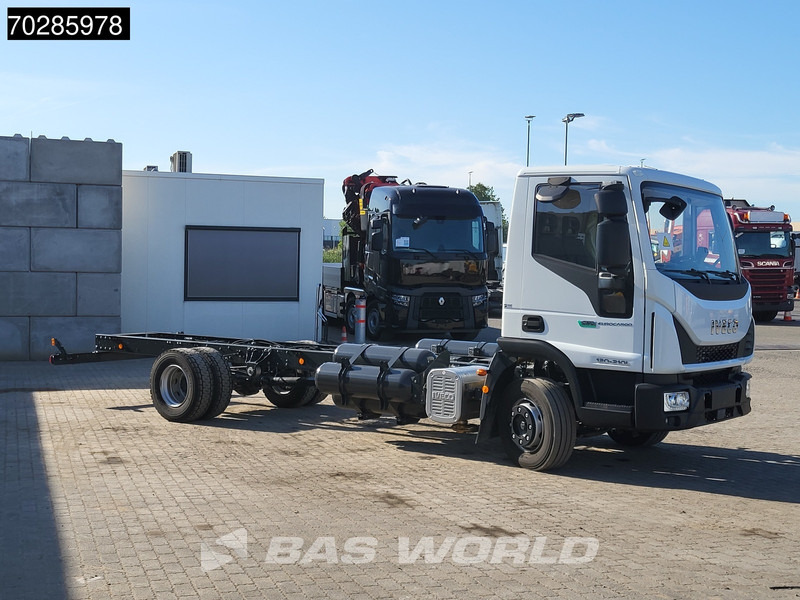 Iveco 120-210L 4X2 NEW 12tons chassis! CNG Engine TELMA Retarder Manual Euro 6 - Şasi kamyon: fotoğraf 3 Iveco 120-210L 4X2 NEW 12tons chassis! CNG Engine TELMA Retarder Manual Euro 6 - Şasi kamyon: fotoğraf 3