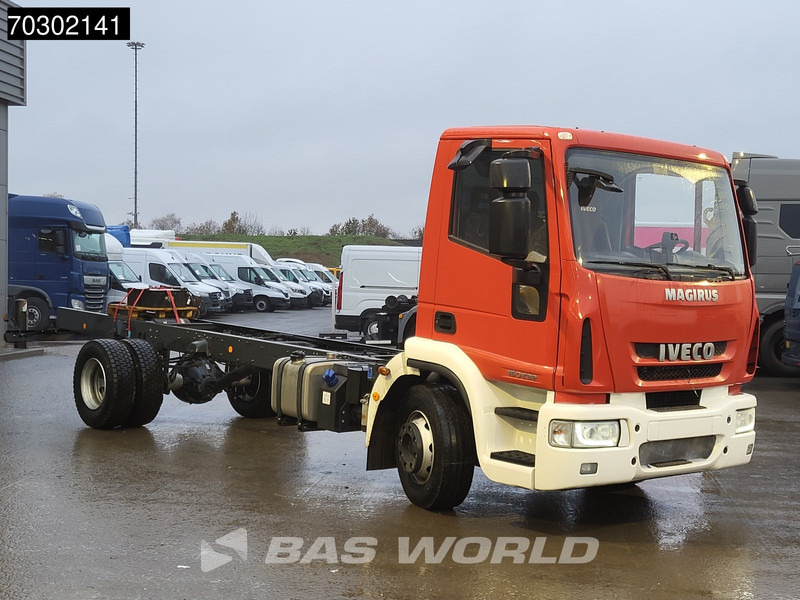 Iveco Eurocargo 160E320 4X2 NEW! 16T chassis 2016 production Euro 6 - Şasi kamyon: fotoğraf 3 Iveco Eurocargo 160E320 4X2 NEW! 16T chassis 2016 production Euro 6 - Şasi kamyon: fotoğraf 3