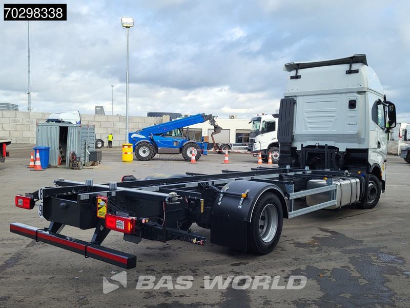 Iveco S-Way 460 4X2 NEW !! BDF Automatic Full air ACC Led Euro 6 - Konteynır taşıyıcı/ Yedek karoser kamyon: fotoğraf 5 Iveco S-Way 460 4X2 NEW !! BDF Automatic Full air ACC Led Euro 6 - Konteynır taşıyıcı/ Yedek karoser kamyon: fotoğraf 5