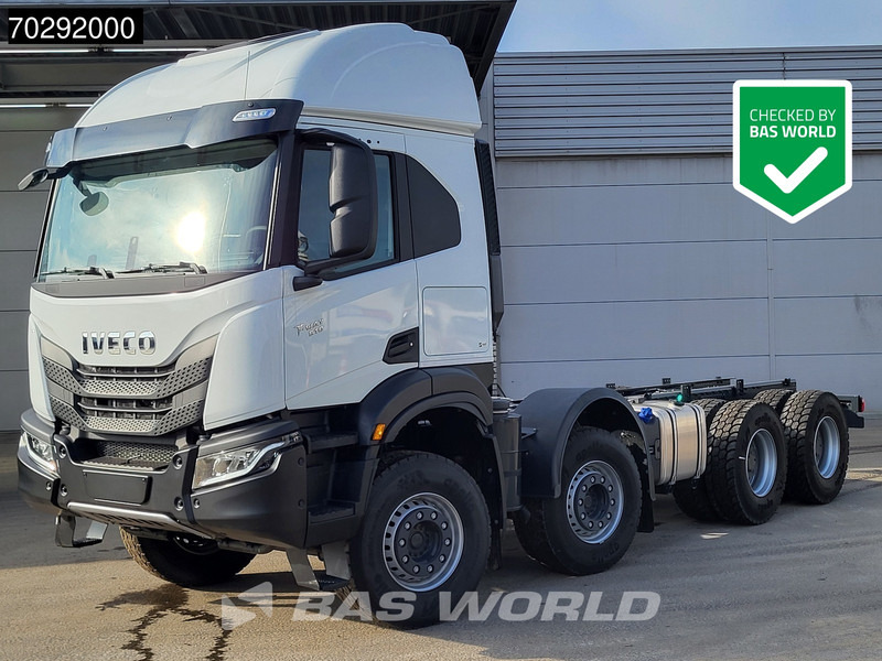 Iveco T-Way 510 8X4 New! Retarder Big-Axle Steelsuspension Automatic LED Euro 6 - Şasi kamyon: fotoğraf 1 Iveco T-Way 510 8X4 New! Retarder Big-Axle Steelsuspension Automatic LED Euro 6 - Şasi kamyon: fotoğraf 1