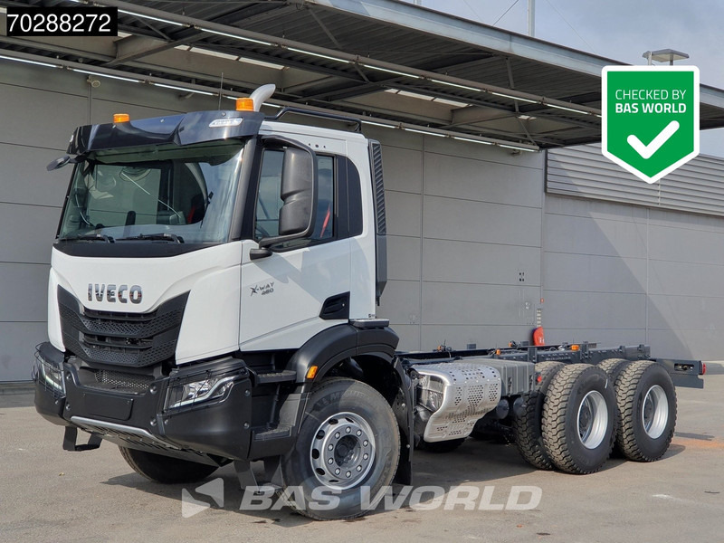 Iveco X-Way 460 6X4 New! Retarder steelsuspension Big-Axle Automatic Navi Euro 6 - Şasi kamyon: fotoğraf 1 Iveco X-Way 460 6X4 New! Retarder steelsuspension Big-Axle Automatic Navi Euro 6 - Şasi kamyon: fotoğraf 1