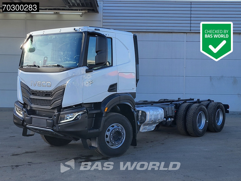 Iveco X-Way 500 X-Way 6X4 NEW 6x4 chassis Sleepercab Rear Air suspension Automatic Euro 6 - Şasi kamyon: fotoğraf 1 Iveco X-Way 500 X-Way 6X4 NEW 6x4 chassis Sleepercab Rear Air suspension Automatic Euro 6 - Şasi kamyon: fotoğraf 1