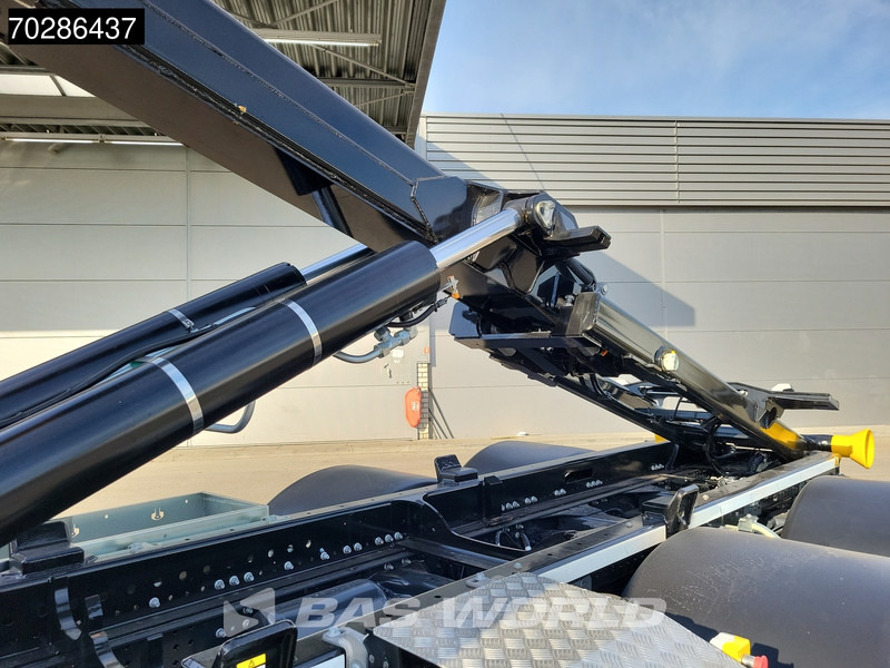 Iveco X-Way 580 6X2 Palfinger PHT20SLD5 Hooklift Lift+steering Axle Automatic Navi ACC LED Euro 6 - Kancalı yükleyici kamyon: fotoğraf 3 Iveco X-Way 580 6X2 Palfinger PHT20SLD5 Hooklift Lift+steering Axle Automatic Navi ACC LED Euro 6 - Kancalı yükleyici kamyon: fotoğraf 3