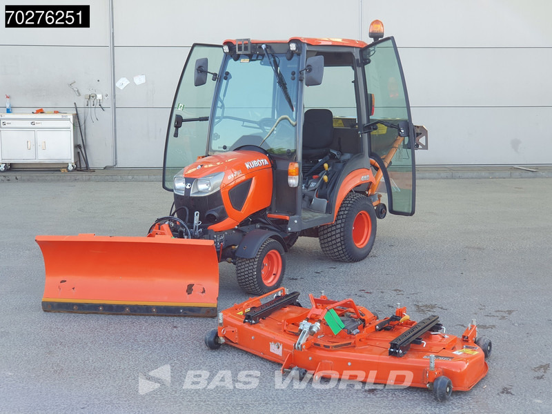 Kubota BX231 D-C C10 4X4 4x4 - INCL ATTACHMENTS - Traktör: fotoğraf 5 Kubota BX231 D-C C10 4X4 4x4 - INCL ATTACHMENTS - Traktör: fotoğraf 5