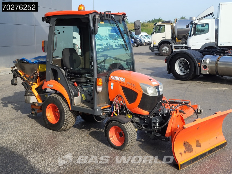 Kubota BX231D-C C10 4X4 - Traktör: fotoğraf 5 Kubota BX231D-C C10 4X4 - Traktör: fotoğraf 5