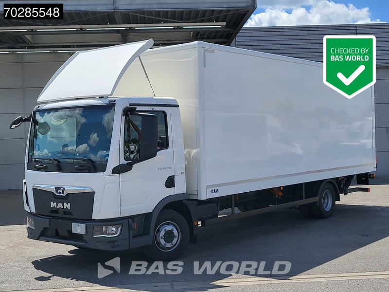MAN TGL 12.250 4X2 LOW mileage! 1500kg Ladebordwand Automatic Euro 6 - Kapalı kasa kamyon: fotoğraf 1 MAN TGL 12.250 4X2 LOW mileage! 1500kg Ladebordwand Automatic Euro 6 - Kapalı kasa kamyon: fotoğraf 1