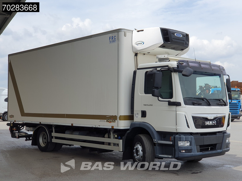MAN TGM 15.250 4X2 Carrier Supra 850 Cooler Tailgate Euro 6 - Refrijeratör kamyon: fotoğraf 3 MAN TGM 15.250 4X2 Carrier Supra 850 Cooler Tailgate Euro 6 - Refrijeratör kamyon: fotoğraf 3