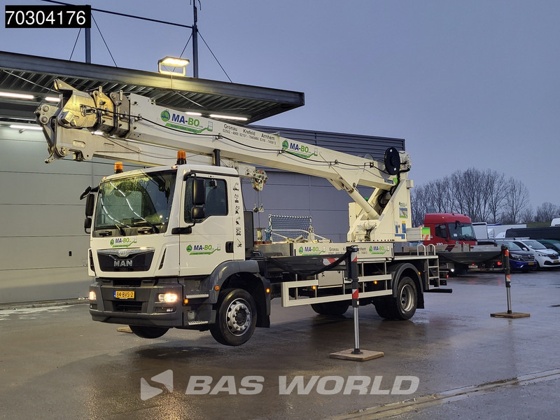 MAN TGM 18.250 44mtrs Böcker AK44/4000 Telescopic crane Manual Euro 6 - Arazi tipi vinç: fotoğraf 2 MAN TGM 18.250 44mtrs Böcker AK44/4000 Telescopic crane Manual Euro 6 - Arazi tipi vinç: fotoğraf 2