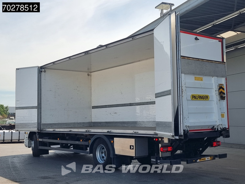 MAN TGM 18.290 4X2 19tonner Automatic Ladebordwand LED Navi Euro 6 - Kapalı kasa kamyon: fotoğraf 3 MAN TGM 18.290 4X2 19tonner Automatic Ladebordwand LED Navi Euro 6 - Kapalı kasa kamyon: fotoğraf 3