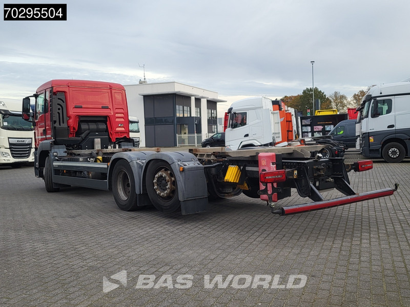 MAN TGS 26.320 TGS 6X2 ADR BDF Lift + Steering Axle Euro 6 - Konteynır taşıyıcı/ Yedek karoser kamyon: fotoğraf 2 MAN TGS 26.320 TGS 6X2 ADR BDF Lift + Steering Axle Euro 6 - Konteynır taşıyıcı/ Yedek karoser kamyon: fotoğraf 2