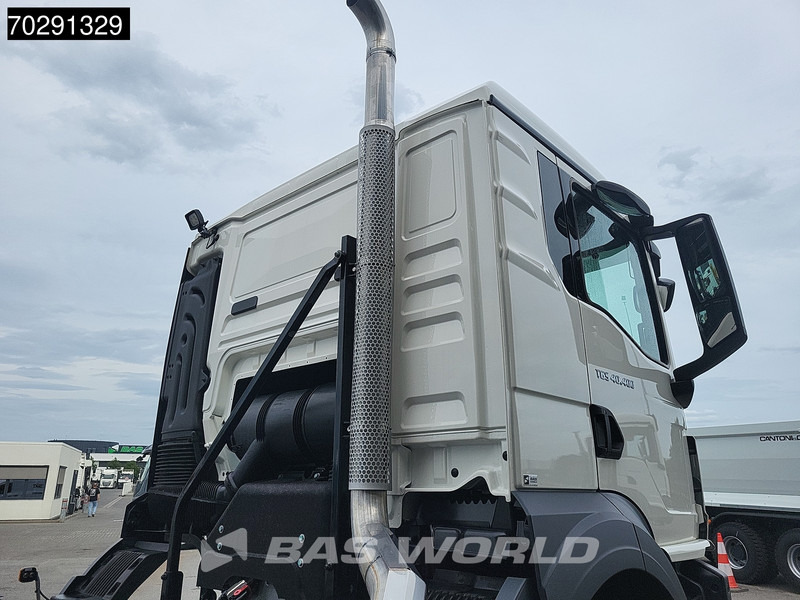 MAN TGS 40.400 6X4 NEW 6x4 chassis PTO Preparation Steelsuspension Big-Axle Automatic Euro 2 - Şasi kamyon: fotoğraf 3 MAN TGS 40.400 6X4 NEW 6x4 chassis PTO Preparation Steelsuspension Big-Axle Automatic Euro 2 - Şasi kamyon: fotoğraf 3