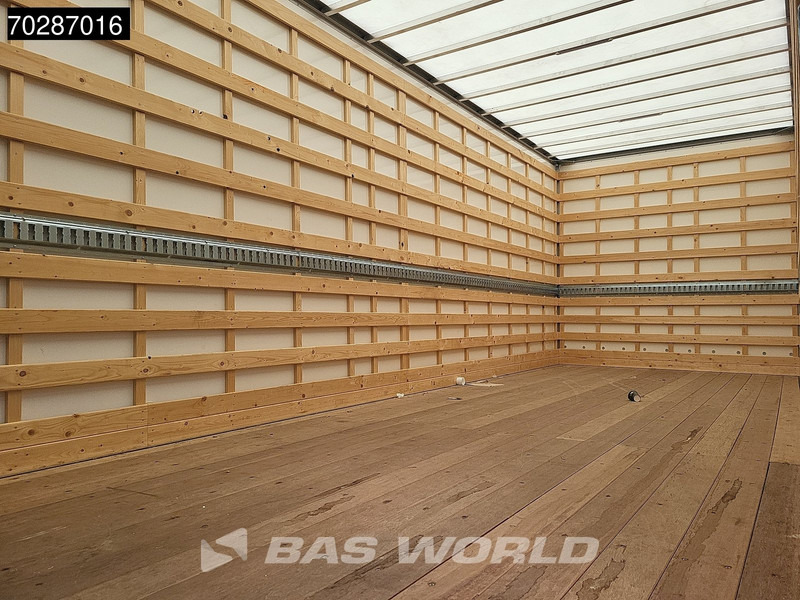 Mercedes-Benz Actros 1930 4X2 DAMAGED TRUCK 2000kg Ladebordwand Mirror cam LED ACC Navi Euro 6 - Kapalı kasa kamyon: fotoğraf 5 Mercedes-Benz Actros 1930 4X2 DAMAGED TRUCK 2000kg Ladebordwand Mirror cam LED ACC Navi Euro 6 - Kapalı kasa kamyon: fotoğraf 5