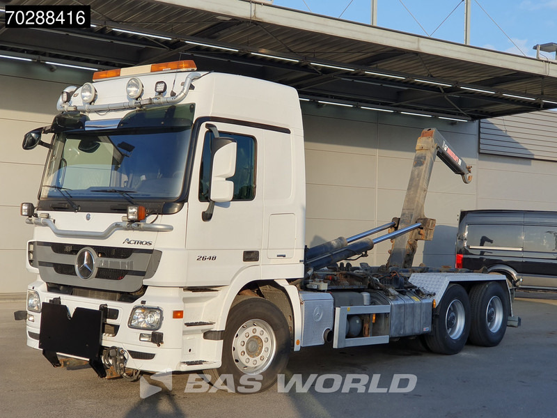 Mercedes-Benz Actros 2648 Actros 6X4 HIAB XR20SL56 Hooklift Big-Axle Automatic Euro 5 - Kancalı yükleyici kamyon: fotoğraf 3 Mercedes-Benz Actros 2648 Actros 6X4 HIAB XR20SL56 Hooklift Big-Axle Automatic Euro 5 - Kancalı yükleyici kamyon: fotoğraf 3