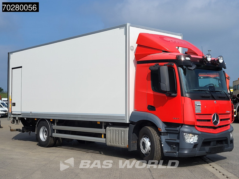 Mercedes-Benz Antos 1827 4X2 19tonner 2000kg Ladebordwand Automatic Euro 6 - Kapalı kasa kamyon: fotoğraf 3 Mercedes-Benz Antos 1827 4X2 19tonner 2000kg Ladebordwand Automatic Euro 6 - Kapalı kasa kamyon: fotoğraf 3