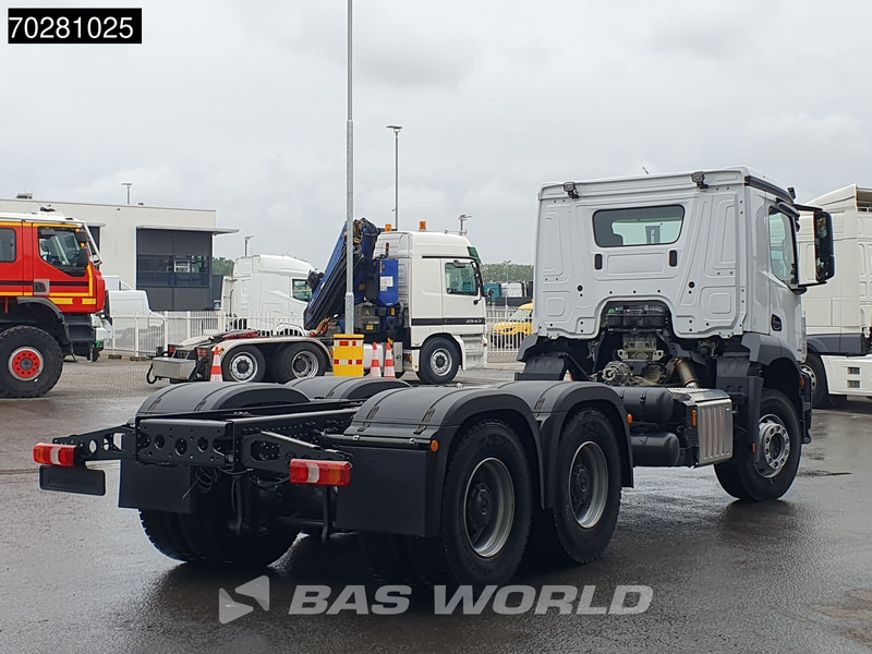 Mercedes-Benz Arocs 2636 6X4 NEW chassis Flywheel PTO Big-Axle Automatic Steelsuspension Euro 6 - Şasi kamyon: fotoğraf 5 Mercedes-Benz Arocs 2636 6X4 NEW chassis Flywheel PTO Big-Axle Automatic Steelsuspension Euro 6 - Şasi kamyon: fotoğraf 5