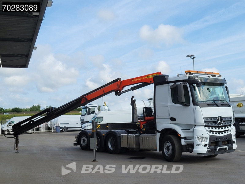 Mercedes-Benz Arocs 3245 Actros 8X4 Palfinger PK22002 EH Crane 17tons hooklift Big-Axle Lift+Lenkachse Navi Euro 6 - Kancalı yükleyici kamyon, Vinçli kamyon: fotoğraf 3 Mercedes-Benz Arocs 3245 Actros 8X4 Palfinger PK22002 EH Crane 17tons hooklift Big-Axle Lift+Lenkachse Navi Euro 6 - Kancalı yükleyici kamyon, Vinçli kamyon: fotoğraf 3