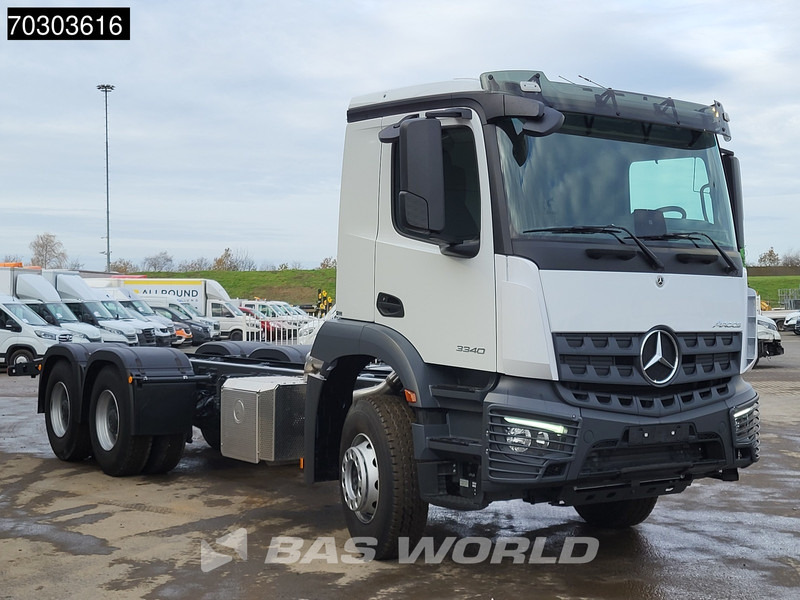 Mercedes-Benz Arocs 3340 6X4 NEW! Euro 5 Full Steel Big Axle Automatic - Şasi kamyon: fotoğraf 3 Mercedes-Benz Arocs 3340 6X4 NEW! Euro 5 Full Steel Big Axle Automatic - Şasi kamyon: fotoğraf 3