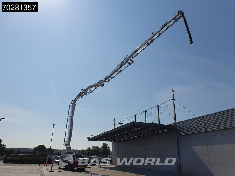 Mercedes-Benz Arocs 3343 6X4 CIFA K40H Carbotech Pump 5 arm Big-Axle Navi Euro 6 - Mobil beton pompası: fotoğraf 2 Mercedes-Benz Arocs 3343 6X4 CIFA K40H Carbotech Pump 5 arm Big-Axle Navi Euro 6 - Mobil beton pompası: fotoğraf 2