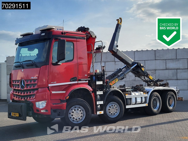 Mercedes-Benz Arocs 4145 8X4 NL-Truck HMF RCL 5300 Crane Hyva 26-51-S Hooklift Steelsuspension Big-Axle Automatic Euro 6 - Kancalı yükleyici kamyon, Vinçli kamyon: fotoğraf 1 Mercedes-Benz Arocs 4145 8X4 NL-Truck HMF RCL 5300 Crane Hyva 26-51-S Hooklift Steelsuspension Big-Axle Automatic Euro 6 - Kancalı yükleyici kamyon, Vinçli kamyon: fotoğraf 1