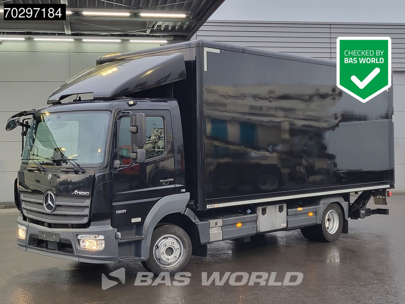 Mercedes-Benz Atego 1221 4X2 Ladebordwand Euro 6 - Kapalı kasa kamyon: fotoğraf 1 Mercedes-Benz Atego 1221 4X2 Ladebordwand Euro 6 - Kapalı kasa kamyon: fotoğraf 1