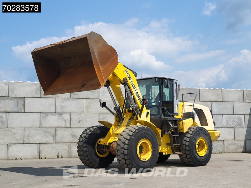 New Holland W270 - Tekerlekli yükleyici: fotoğraf 2 New Holland W270 - Tekerlekli yükleyici: fotoğraf 2