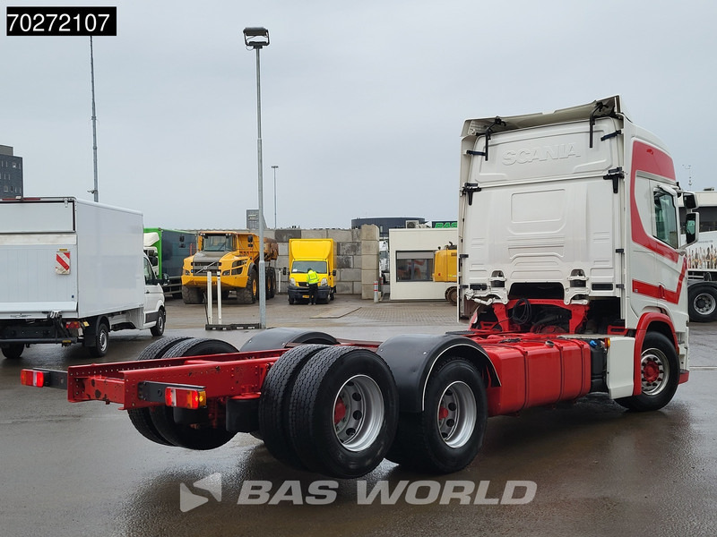 Scania R500 6X2 Chassis Retarder ACC Navi Liftachse Automatic Euro 6 - Şasi kamyon: fotoğraf 5 Scania R500 6X2 Chassis Retarder ACC Navi Liftachse Automatic Euro 6 - Şasi kamyon: fotoğraf 5
