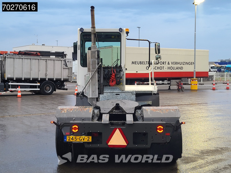 Terberg YT182 4X2 - Terminal çekiciler: fotoğraf 5 Terberg YT182 4X2 - Terminal çekiciler: fotoğraf 5