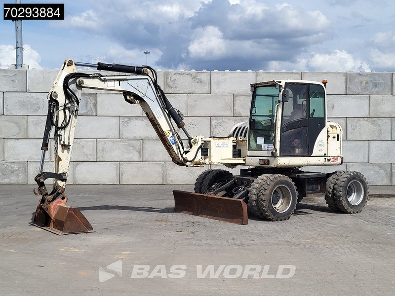 Terex TW85 - Tekerlekli ekskavatör: fotoğraf 2 Terex TW85 - Tekerlekli ekskavatör: fotoğraf 2