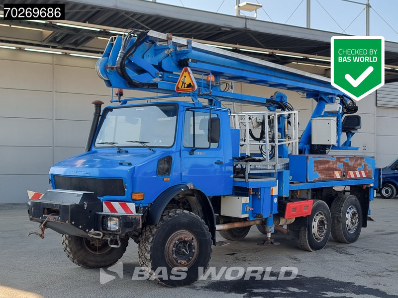 Unimog U2450L 6X6 Unimog Engin EGI TP 226 hubarbeitsbühne Manual Euro 2 - Vinçli kamyon: fotoğraf 1 Unimog U2450L 6X6 Unimog Engin EGI TP 226 hubarbeitsbühne Manual Euro 2 - Vinçli kamyon: fotoğraf 1