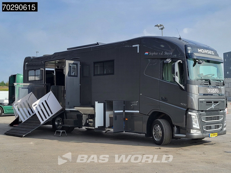 Volvo FH 420 FH 4X2 NL-Truck STX Horse truck + Living 4 Horses Navi ACC Euro 6 - At taşıma aracı: fotoğraf 3 Volvo FH 420 FH 4X2 NL-Truck STX Horse truck + Living 4 Horses Navi ACC Euro 6 - At taşıma aracı: fotoğraf 3