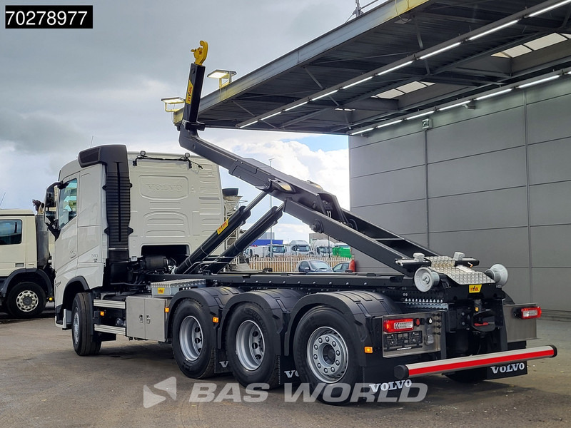 Volvo FH 540 8X4 NEW! HYVA 30-62 Heavy-Duty Lift-Steering Axle Retarder Euro 6 - Kancalı yükleyici kamyon: fotoğraf 2 Volvo FH 540 8X4 NEW! HYVA 30-62 Heavy-Duty Lift-Steering Axle Retarder Euro 6 - Kancalı yükleyici kamyon: fotoğraf 2