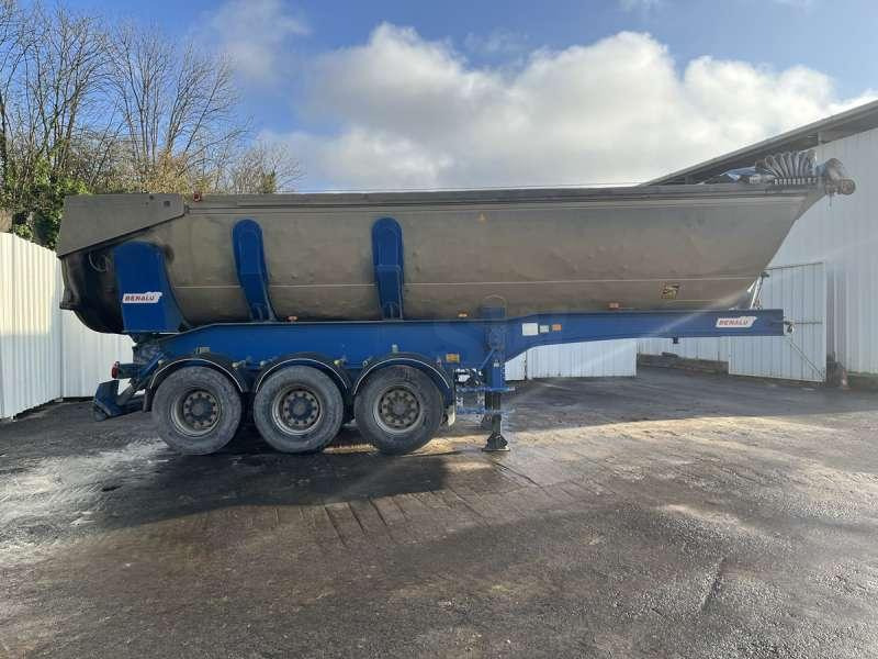 Benalu 3 ESSIEUX - Damperli dorse: fotoğraf 2 Benalu 3 ESSIEUX - Damperli dorse: fotoğraf 2