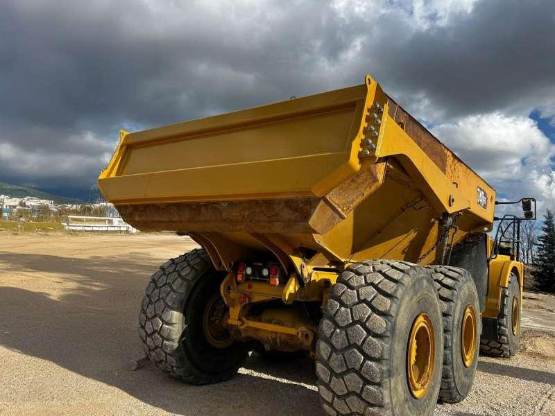 Caterpillar 740GC - Belden kırma kaya kamyonu: fotoğraf 4 Caterpillar 740GC - Belden kırma kaya kamyonu: fotoğraf 4