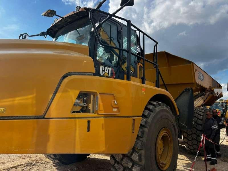 Caterpillar 740GC - Belden kırma kaya kamyonu: fotoğraf 3 Caterpillar 740GC - Belden kırma kaya kamyonu: fotoğraf 3