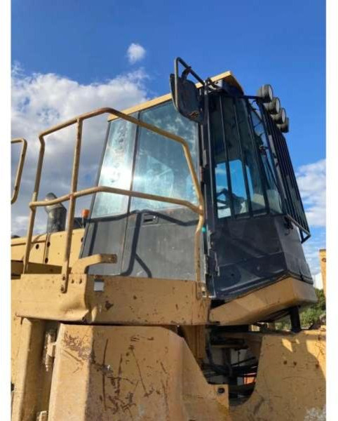 Caterpillar 826GII finansal kiralama Caterpillar 826GII: fotoğraf 7 Caterpillar 826GII finansal kiralama Caterpillar 826GII: fotoğraf 7