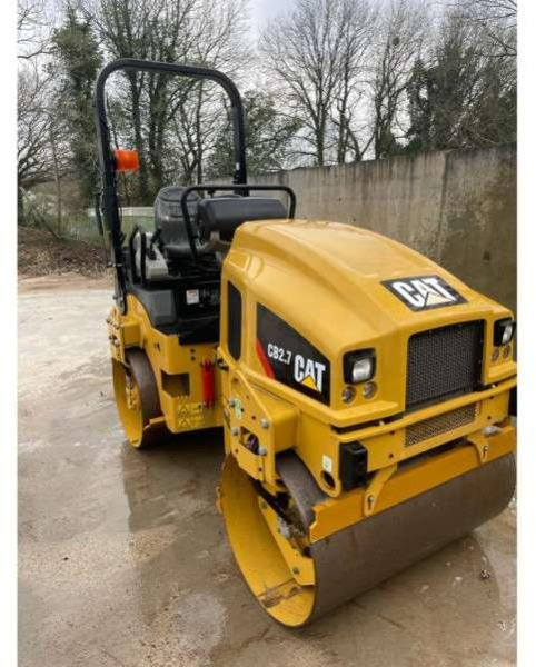 Caterpillar Compacteur Tandem / Double Billes CB2.7 - Yol silindiri: fotoğraf 3 Caterpillar Compacteur Tandem / Double Billes CB2.7 - Yol silindiri: fotoğraf 3