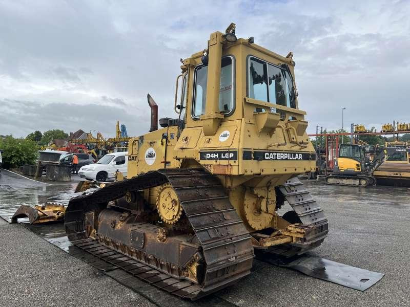 Caterpillar D4H LGP - Buldozer: fotoğraf 5 Caterpillar D4H LGP - Buldozer: fotoğraf 5