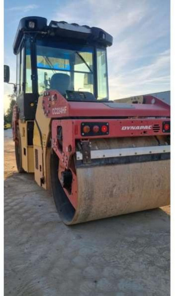 Dynapac CC224HF - Yol silindiri: fotoğraf 1 Dynapac CC224HF - Yol silindiri: fotoğraf 1