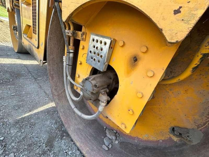 Yol silindiri Hamm DV 8.22: fotoğraf 43